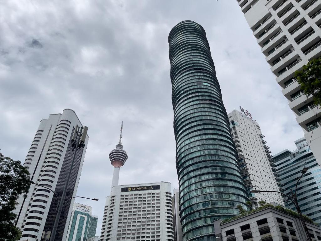Vortex suites KLCC by Dela, Kuala Lumpur
