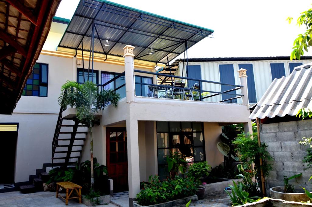 ランタ コンプレックス (Lanta Complex)