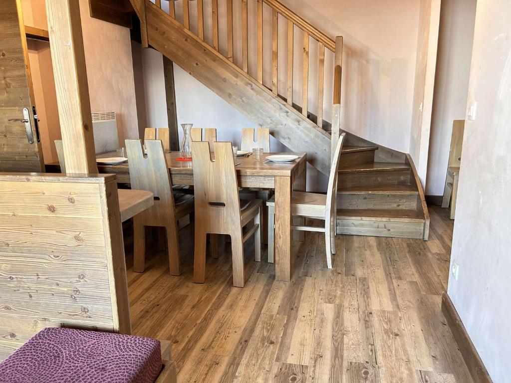 Appartement 5 Pièces Cabine, 8 Couchages, Proche Pistes, Piscine, Sauna à Risoul 1850 - FR-1-330-589 - 2