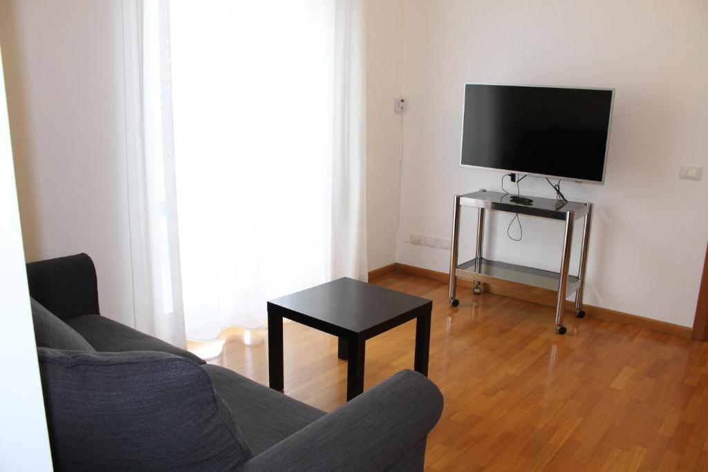 Interno 10 - 2