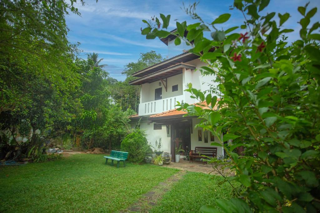 15 Degalla, Dodanduwa