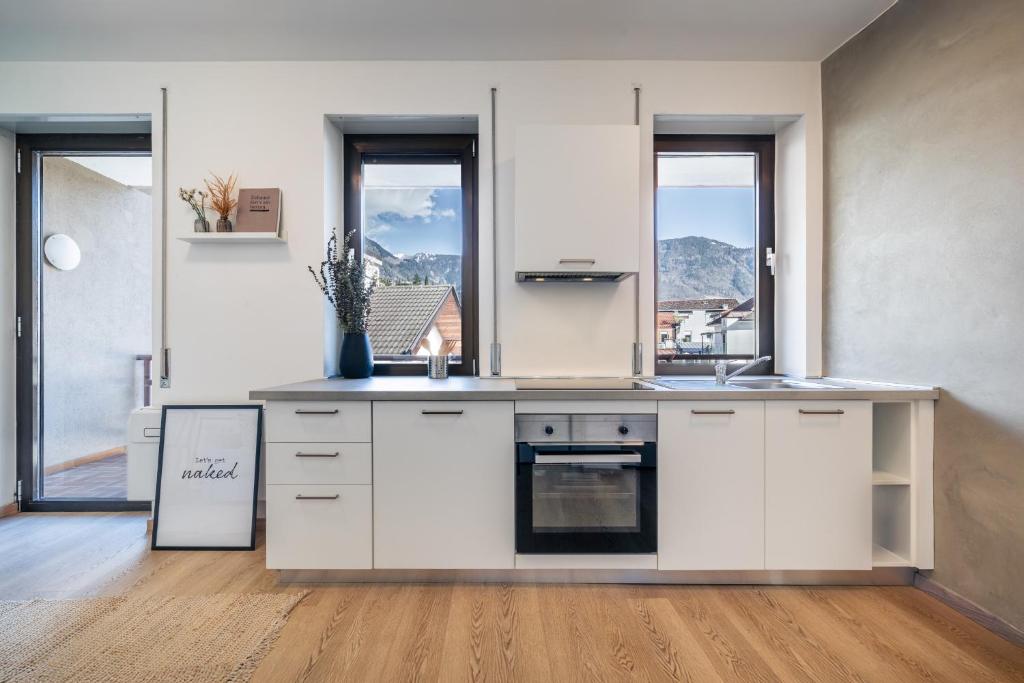 Lumos - The City Center Apartment - 3