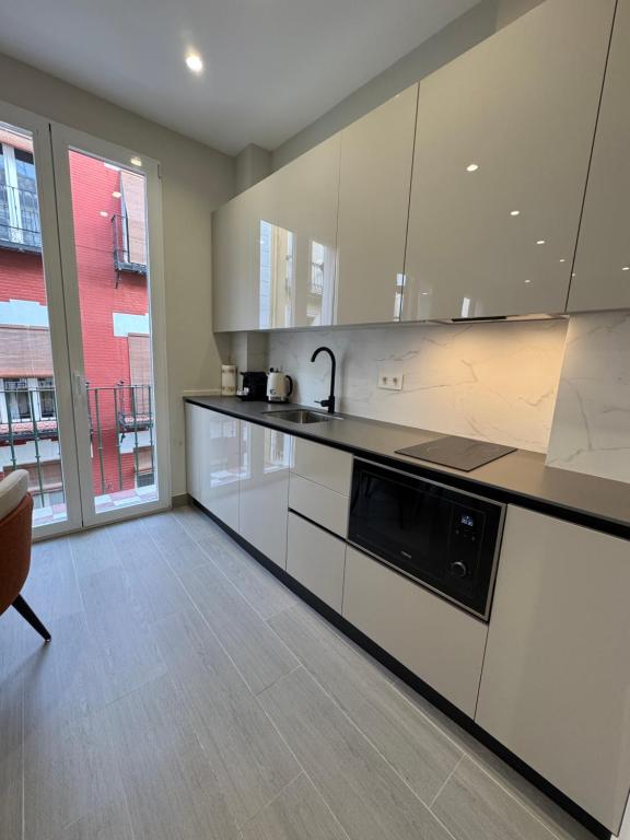 Navas 201 Elegant Suite - 4