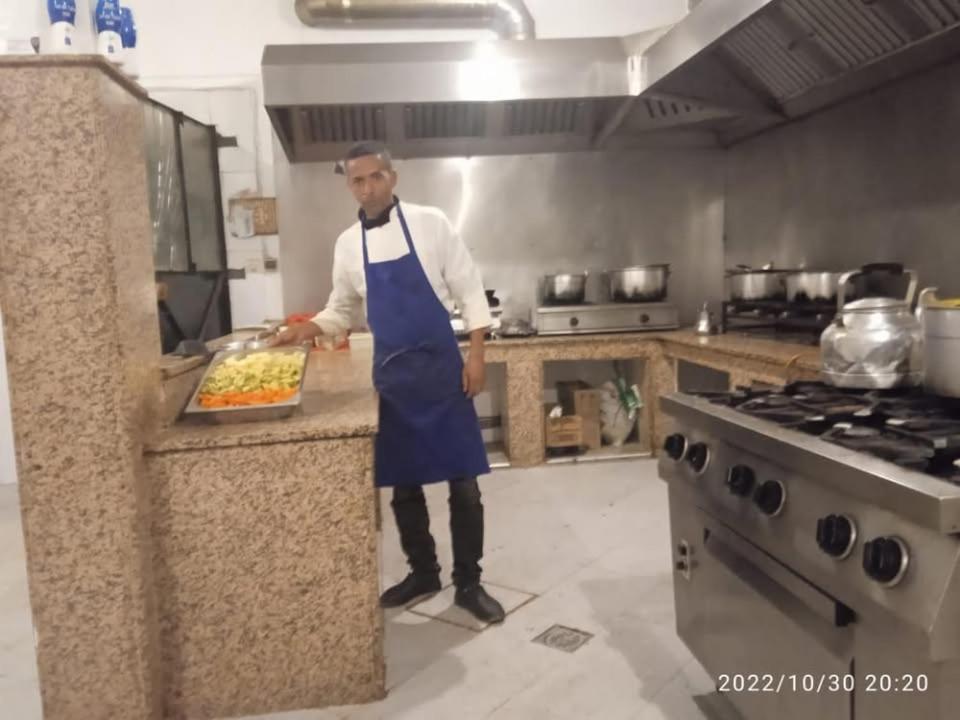 Mahdi gajli, Warzazát