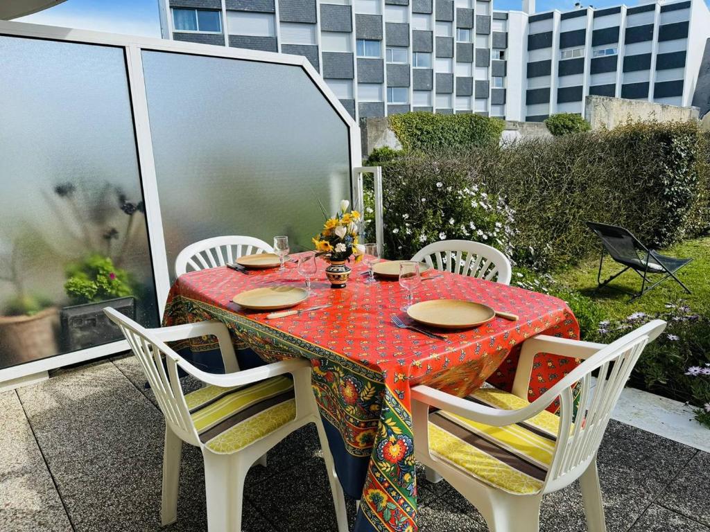 Appartement centre ville, au calme, jardin. - 3