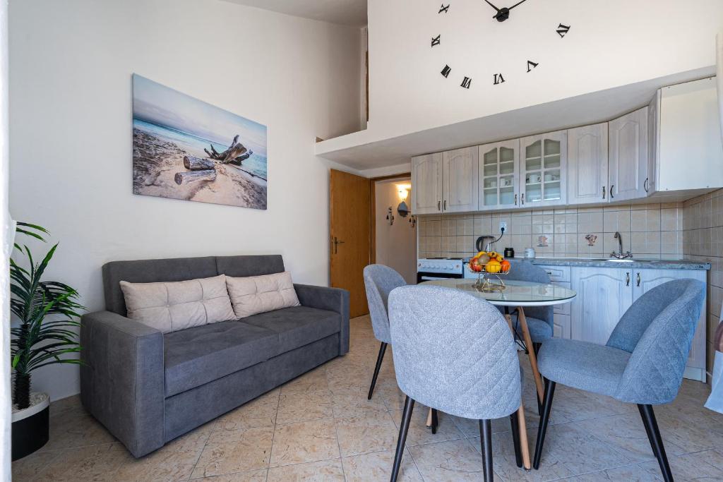 Apartments Ivo Bozinovic - 3