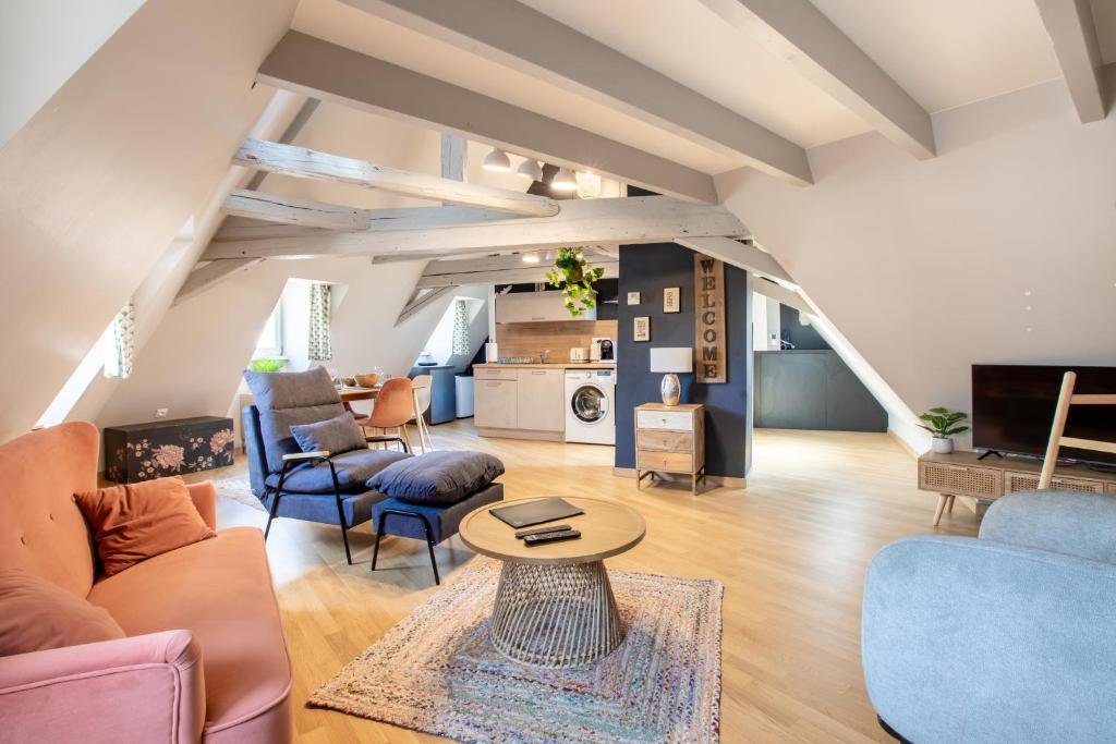 Duplex atypique au cœur de Mulhouse - 1