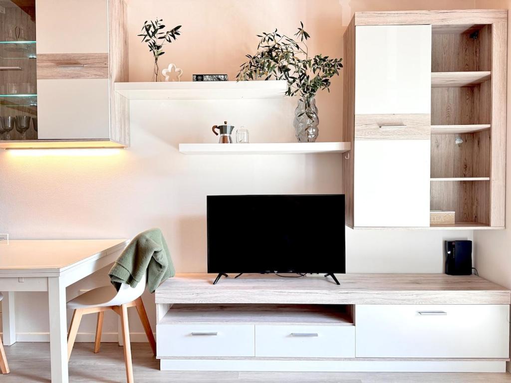 Drolive apartment, Dro