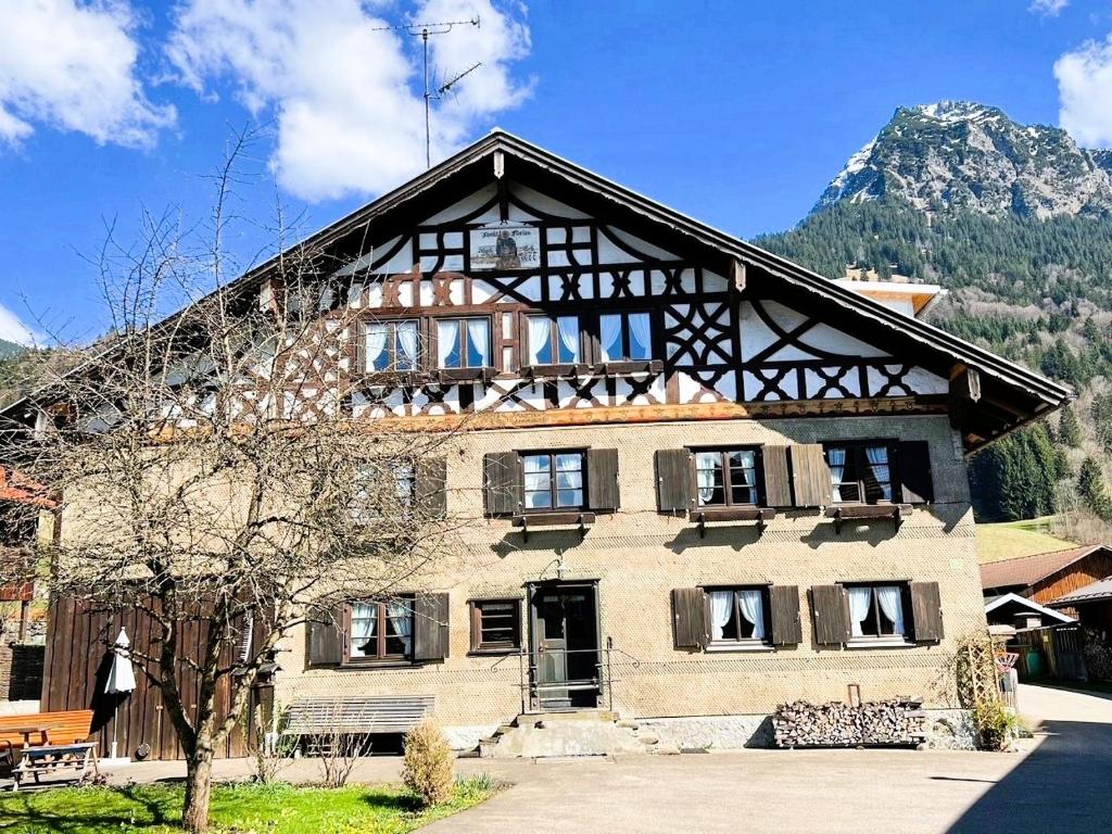 Ferienwohnung Poldi - Annehmlichkeiten von 4-Sterne Familien- und Wellnesshotel Viktoria können mitgenutzt werden - 2
