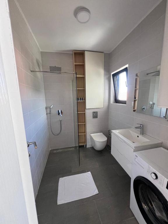 Olive Tree Apartments by In Property - 3