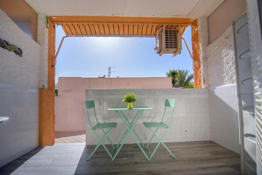 Natura Mediterranea estudio naturista primera linea con piscina - 3