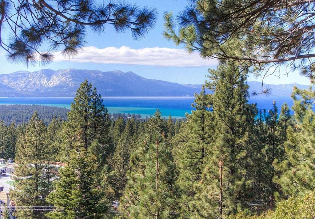 HCH1221 - Tahoe Bonoff Venture home, South Lake Tahoe