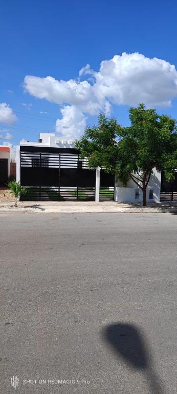 A comfortable place to be, Mérida