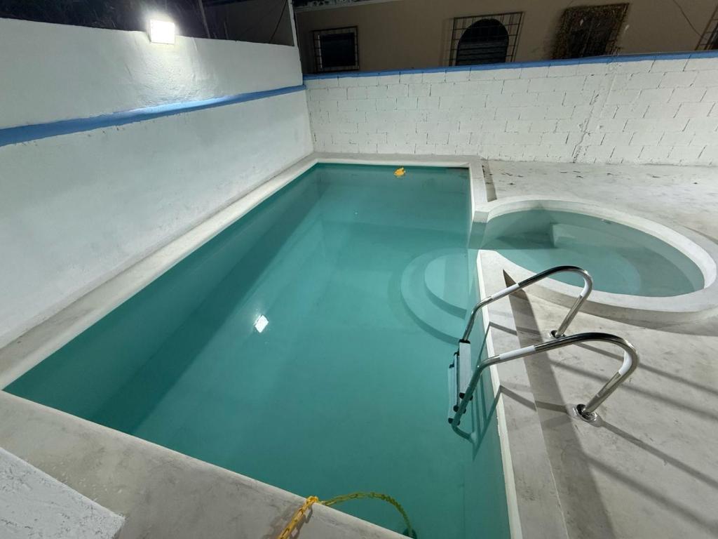 Casita azul progreso, Progreso