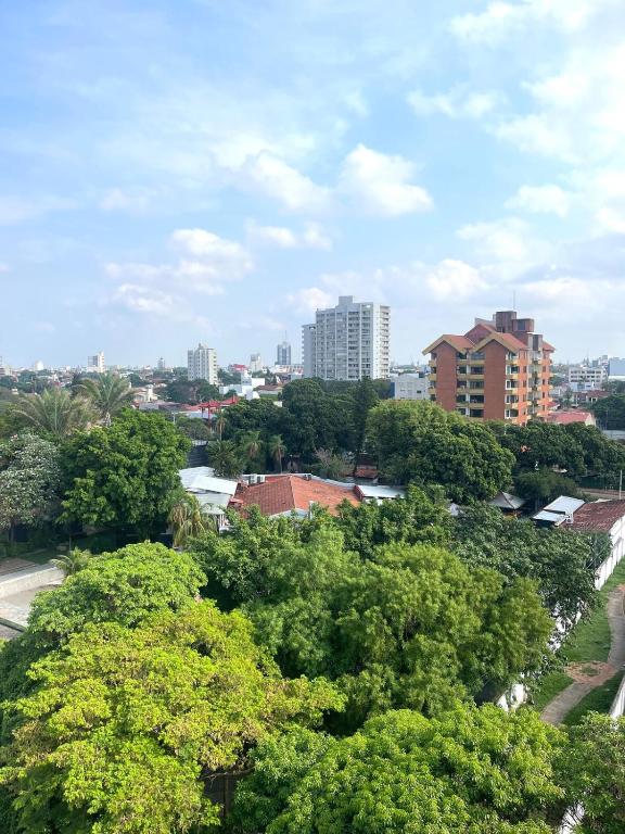 Elegante departamento en Equipetrol - 2