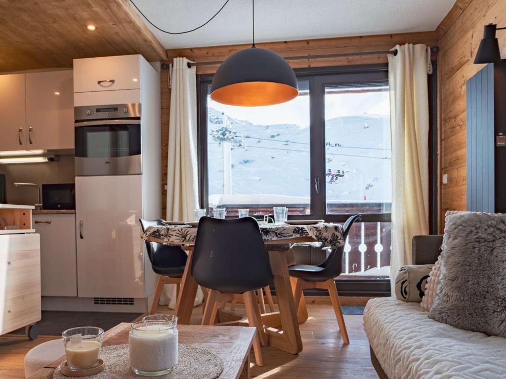 Confort moderne à Val Thorens – 5 pers, skis aux pieds, quartier calme - FR-1-637-87 - 5