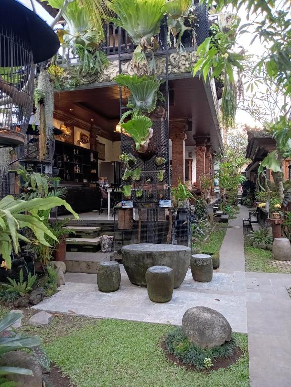 フロント・ロビー