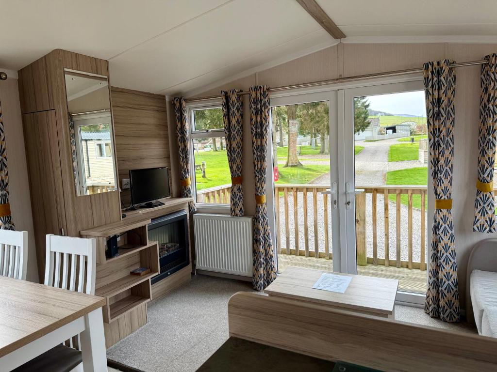 The Trout Van - Beautiful, luxury static caravan, Aberlour