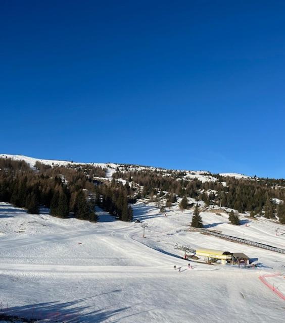 Superdevoluy avec vue sur les pistes et montagne - 4
