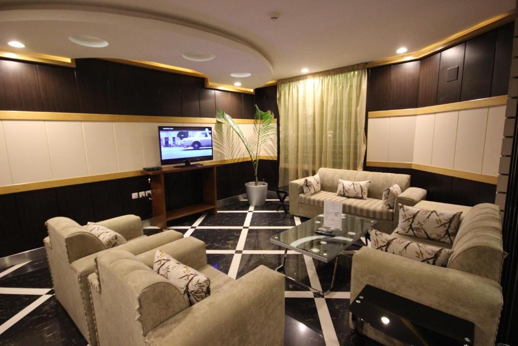 Tooq Suites photo
