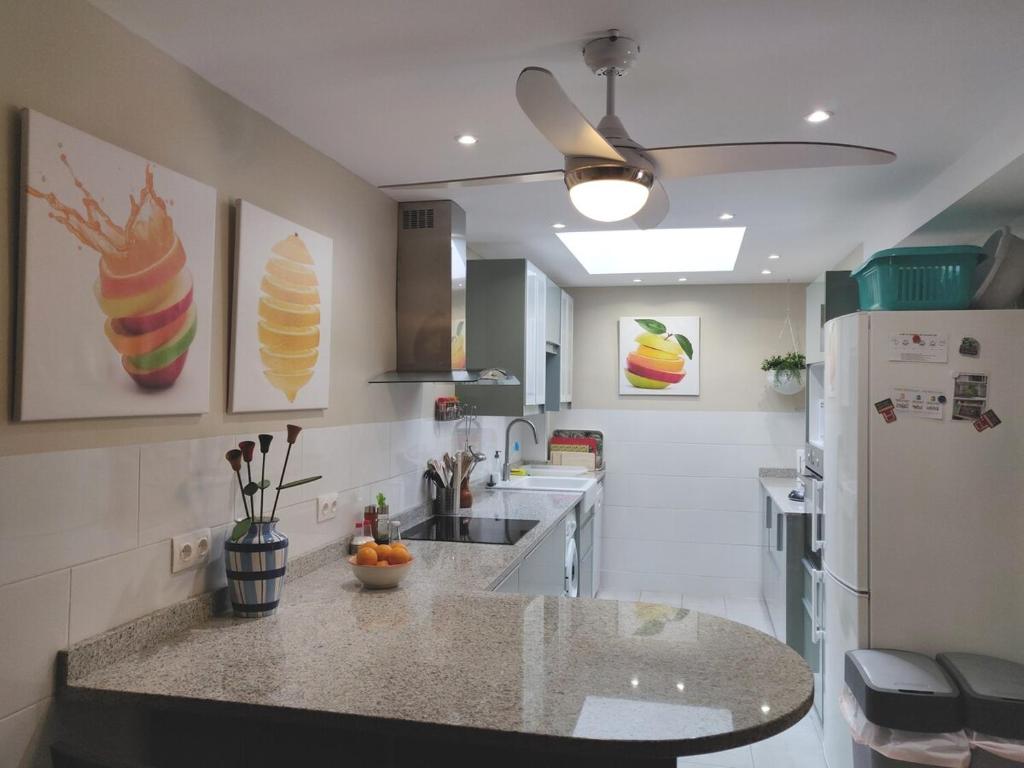 Families only - Villa Los Iris Gandia - 350 meters from the beachfront - 3