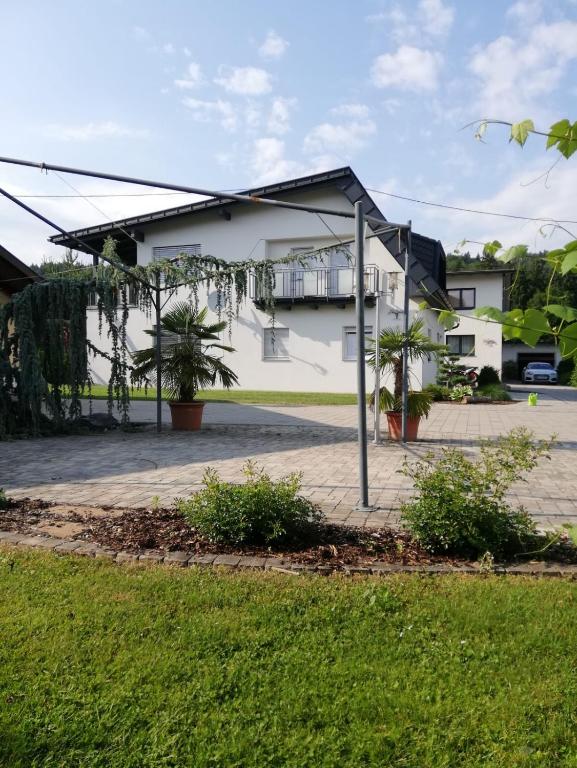 Gemütliche Wohnung in Velden! - 2