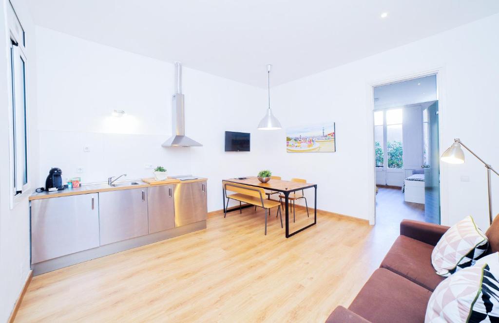 Central apartment in Sant Antoni, Barcelona