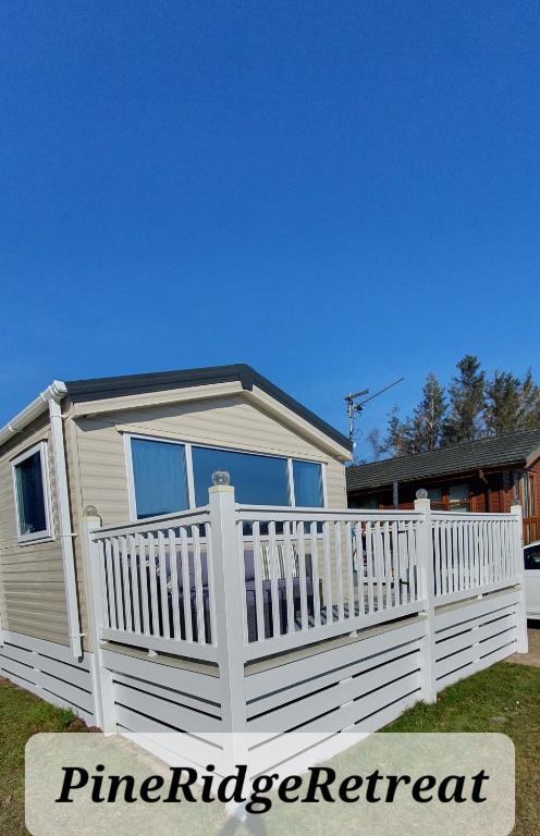 Pine Ridge Retreat, Swarland - pet-friendly stay