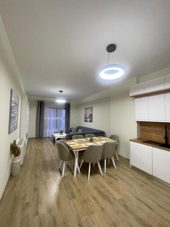 Aya apartment, Тирана