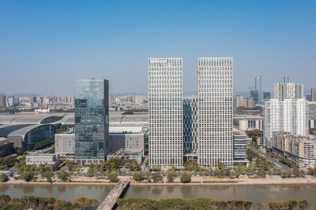 Guangzhou Canton Fair Jufeng Administrative Hotel Poly World Trade Center Branch，位于广州的酒店
