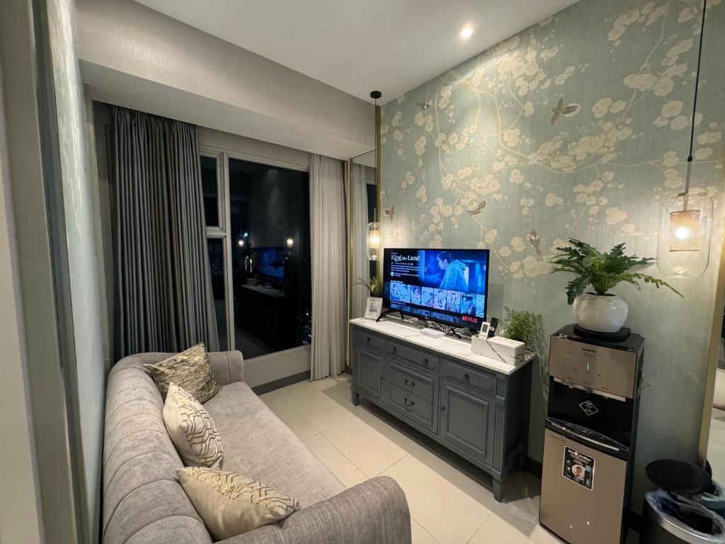 NEW - Charise 2BR at Benson Apartment Pakuwon Mall, Surabaja