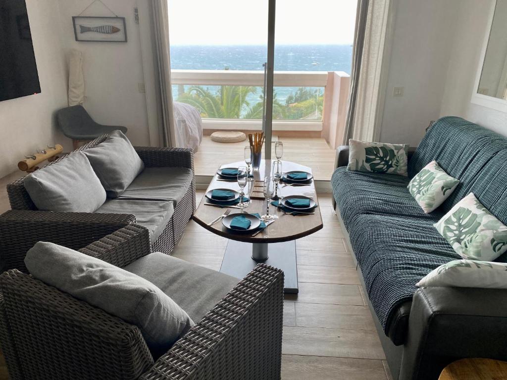 2 P vue panoramique classé 3 étoiles sur la baie de Cannes avec Garage - 5