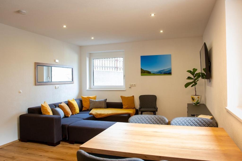 Wiesenblick Mils, Mils bei Hall