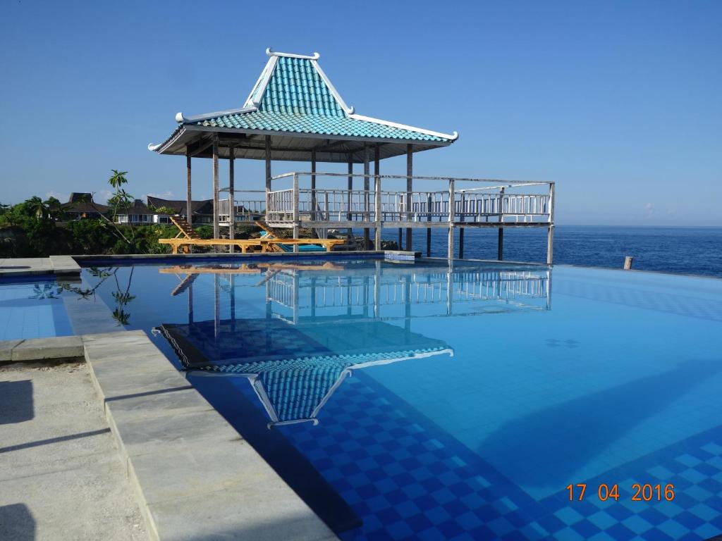 Cliff Park Lembongan photo