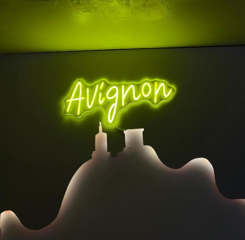 Magnifique Cocon Intra-Muros - Studio de Charme au Coeur d'Avignon - 5