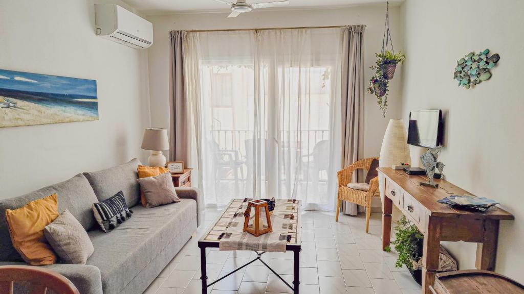 Bonito apartamento en playa de la Carihuela - 4