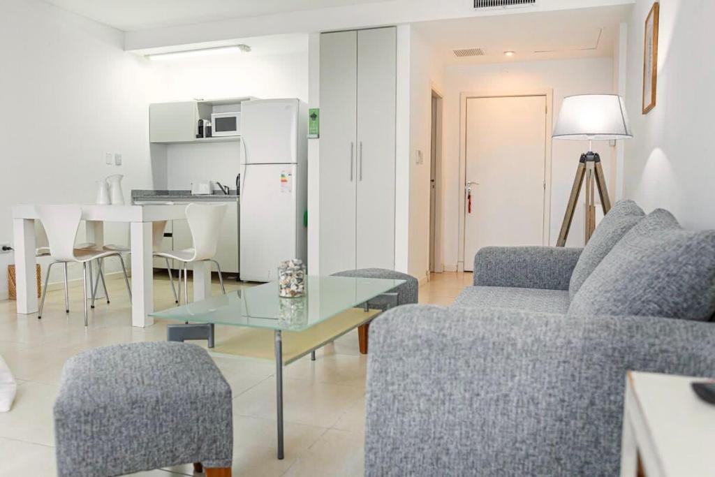 Ideal si estas de paso en Nordelta, con desayuno básico incluido - 5