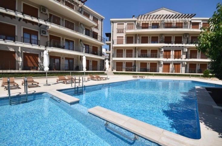 Coastal Charm in Baosici, Perla di Boka, Baošići