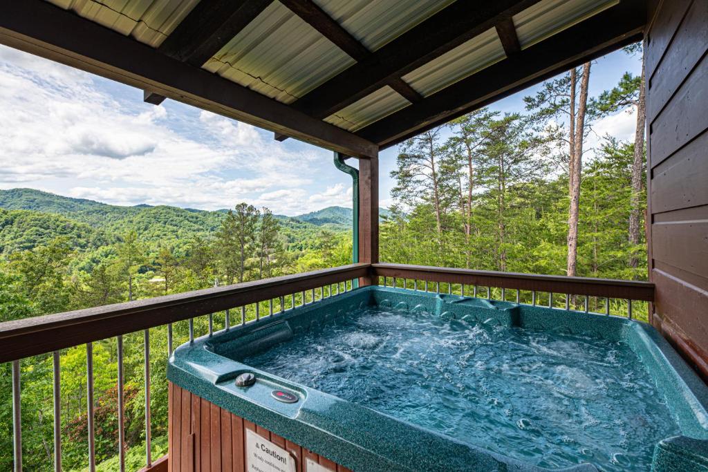 Bear Mountain View Cabin, Sevierville