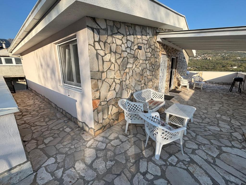 Villa Tunaj new Pool and BBQ - 4
