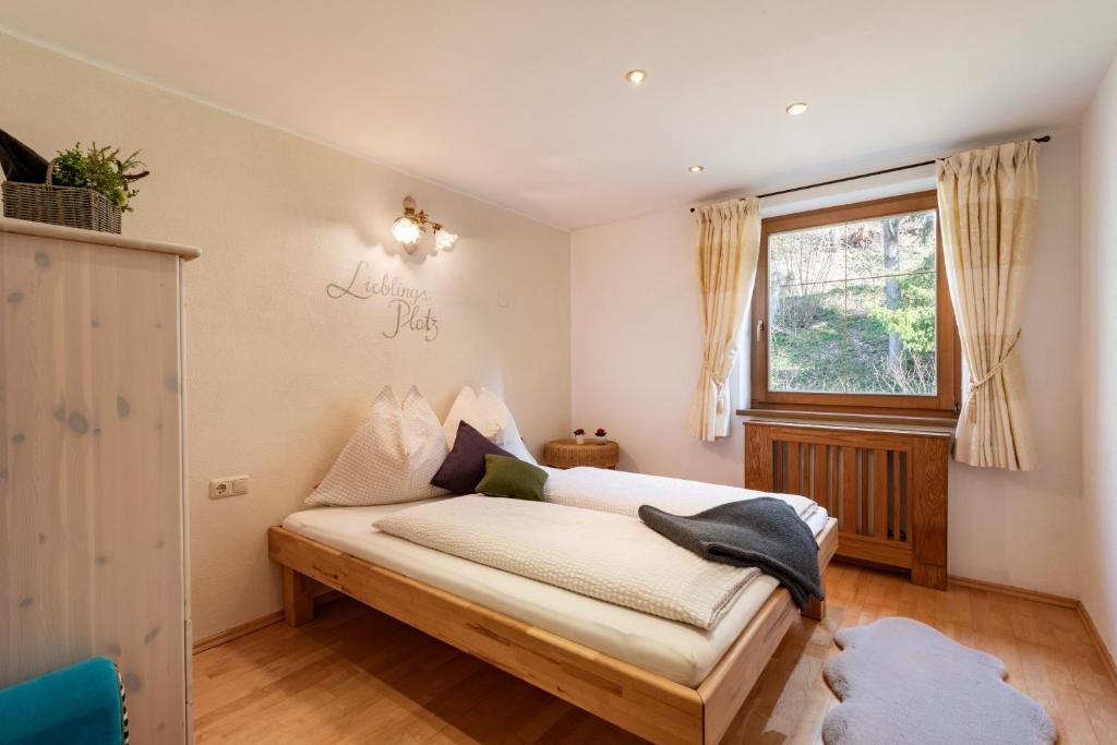 Haus Alpenrose - 4
