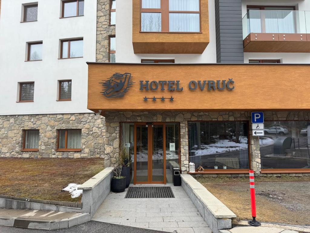 Apartmán 405 Hotel OVRUČ, Štrbské Pleso