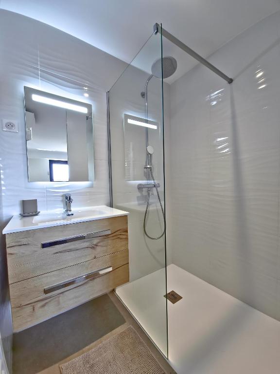 Le Duplex Charme des Amandiers - Air conditioning - Sea view - 5