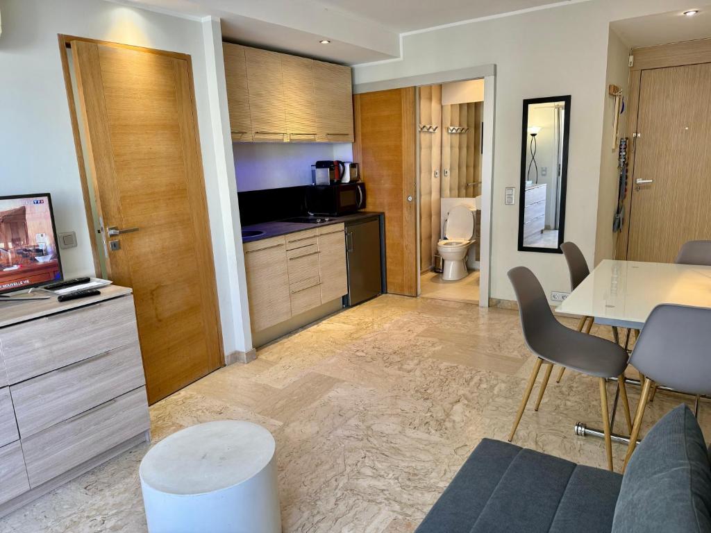 Apartment 2 pièces Cannes Centre - 4