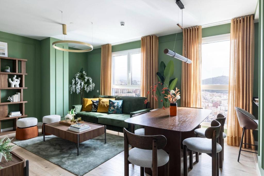 Luxury 3 bed apartment 26 Floor in Malaga - 2