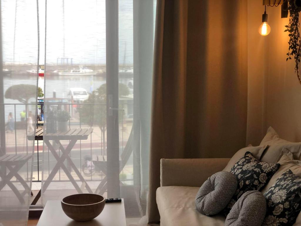 New Loft Seaview Port Cambrils - 2