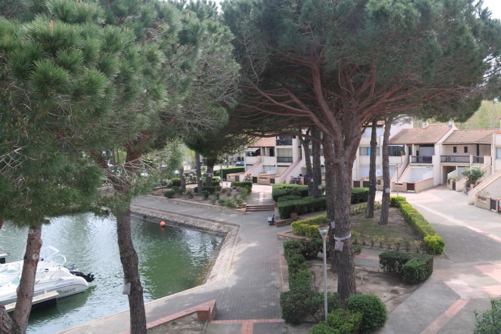 Les Capellans, port d'attache - 1