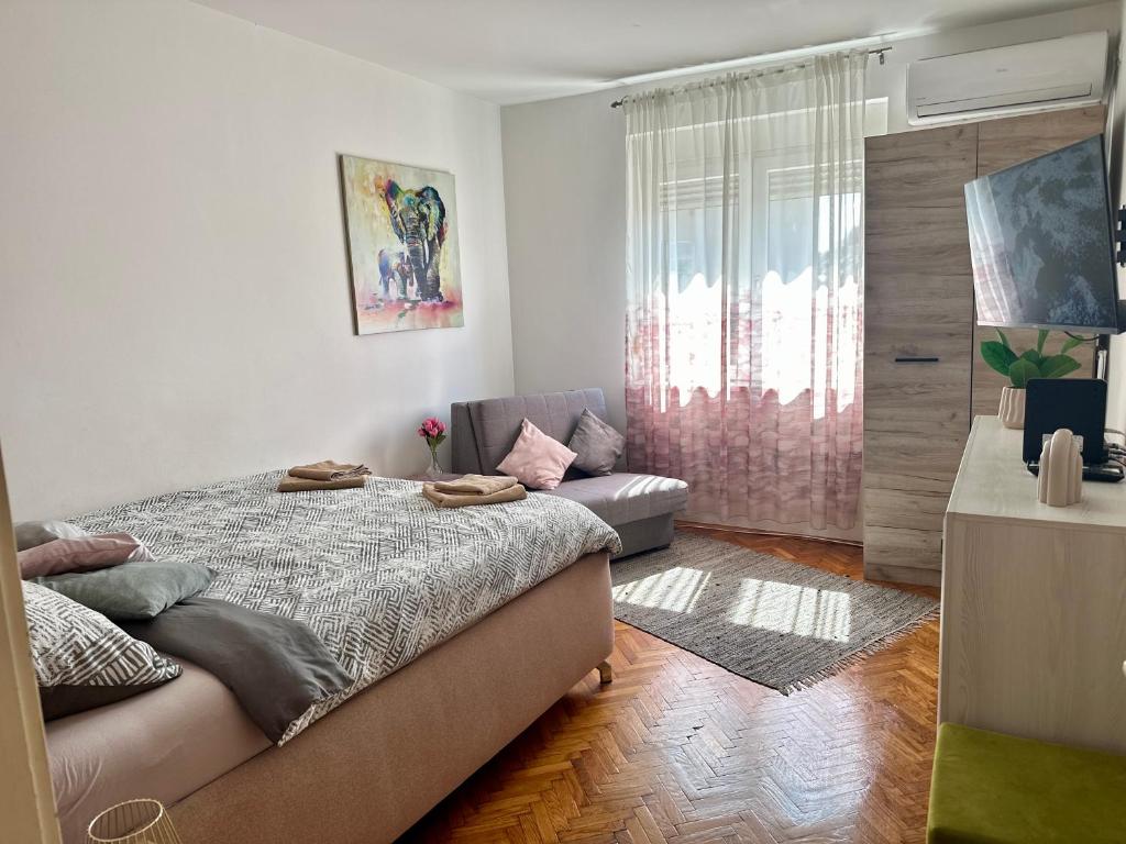 Downtown apartman T - 5