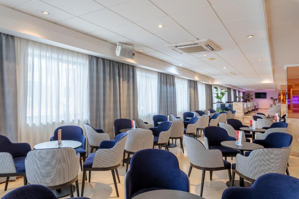 Hotel Avenida — Restaurant & bars in Benidorm, Valencian Community