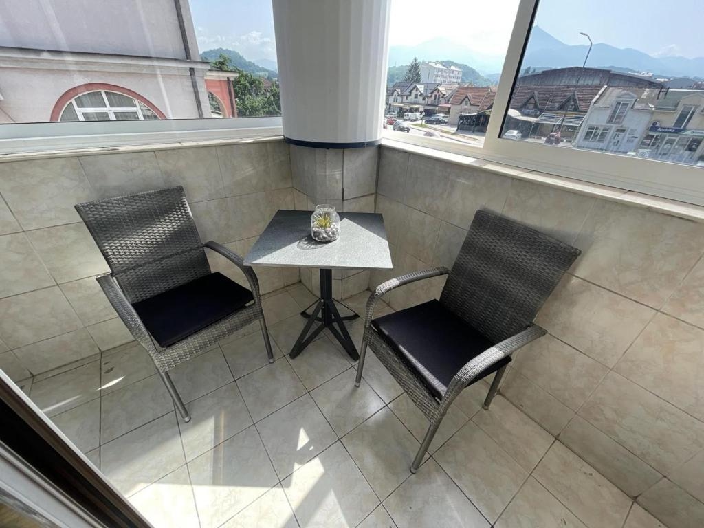 Apartment Silver - 3